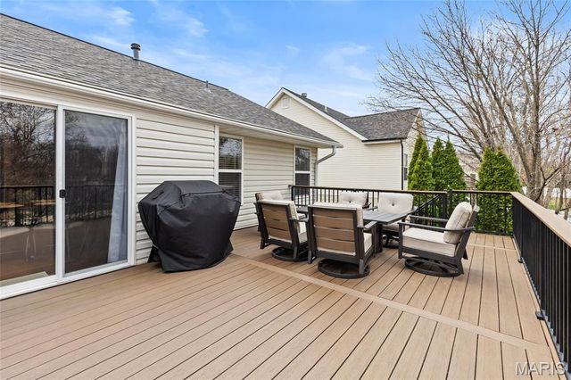 215 Highland Meadows Drive, Wentzville, MO 63385