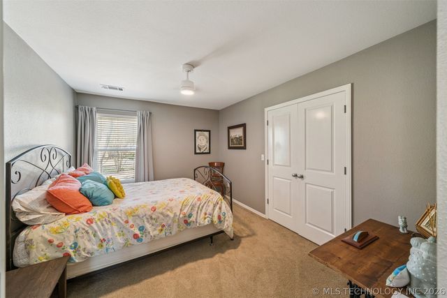 13820 E 93rd Circle North, Owasso, OK 74055
