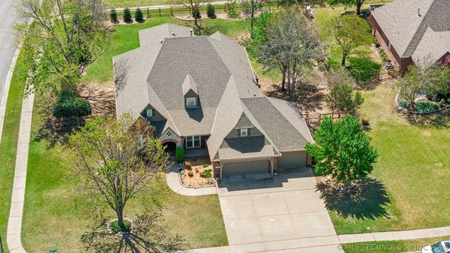 13820 E 93rd Circle North, Owasso, OK 74055