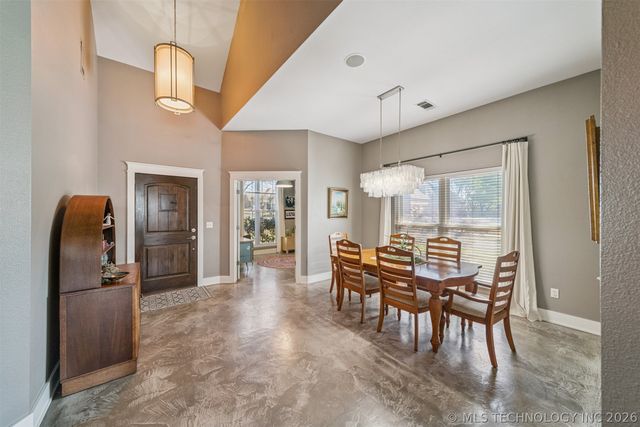 13820 E 93rd Circle North, Owasso, OK 74055