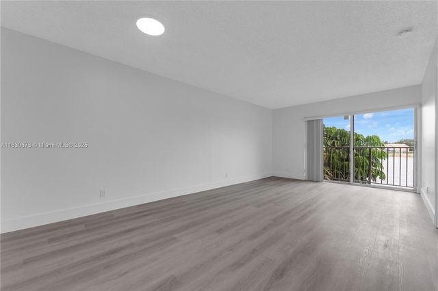 8560 N Sherman Cir 208, Miramar, FL 33025
