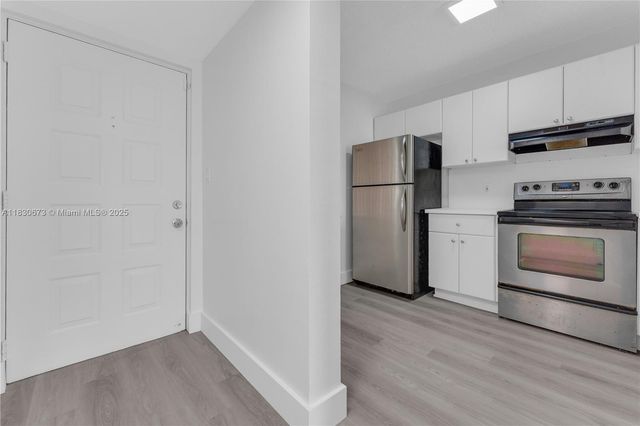8560 N Sherman Cir 208, Miramar, FL 33025