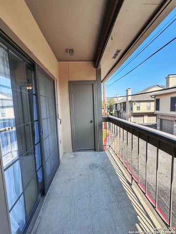 11839 Parliament St Apt 1822, San Antonio, TX 78216