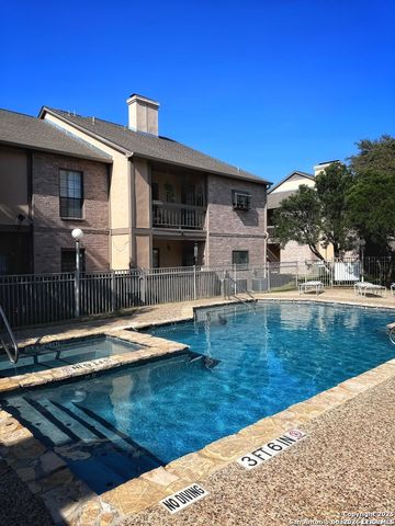 11839 Parliament St Apt 1822, San Antonio, TX 78216