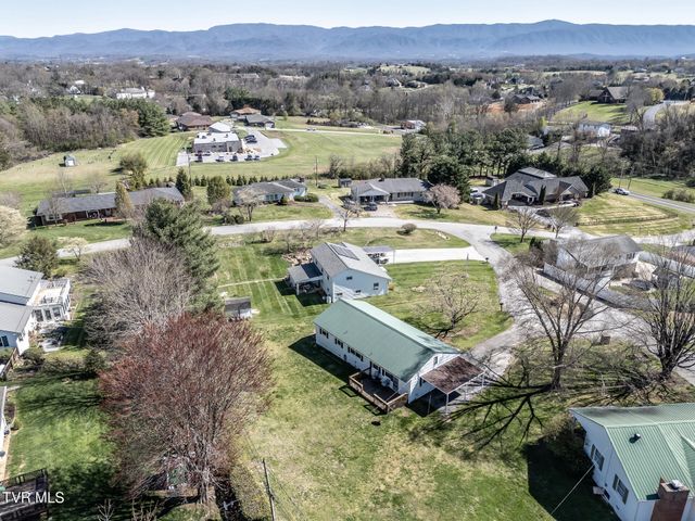 404 Dyer Circle, Greeneville, TN 37745
