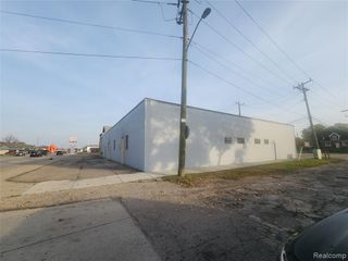 7012 East 9 Mile Rd., Warren, MI 48091