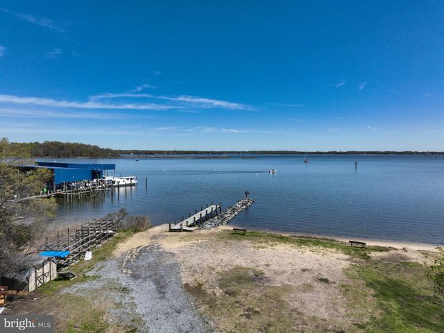 3635 BRANHUM RD, Edgewater, MD 21037
