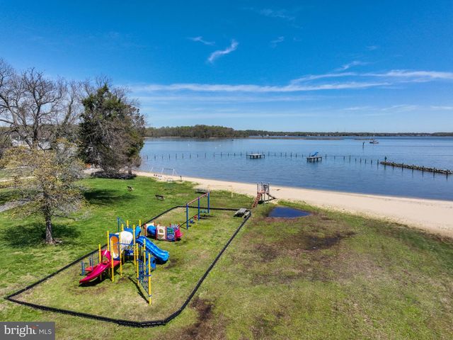 3635 BRANHUM RD, Edgewater, MD 21037