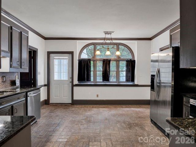 9124 S Providence Road, Waxhaw, NC 28173