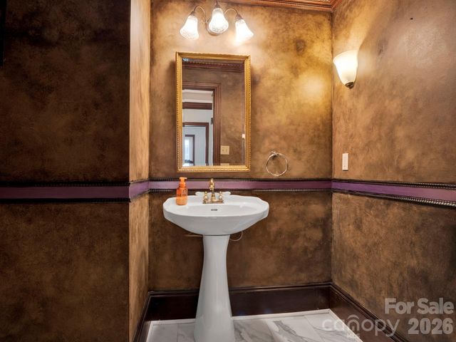 9124 S Providence Road, Waxhaw, NC 28173