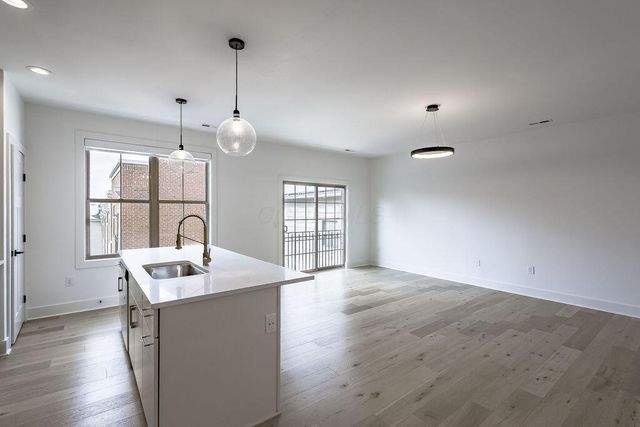 173 S Front Street, 173SF, Columbus, OH 43215