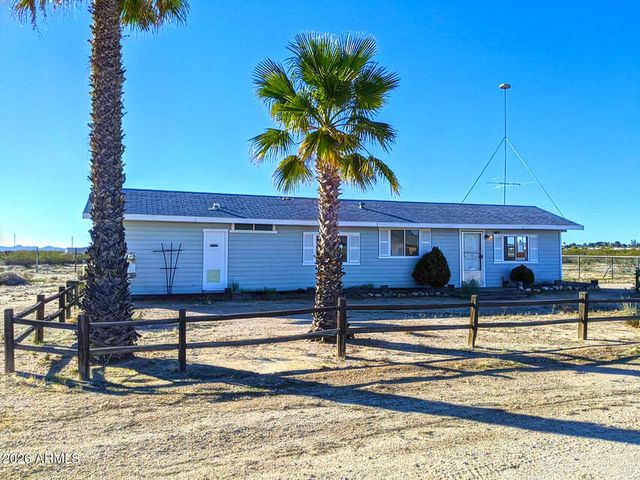 67292 PALM Drive, Salome, AZ 85348