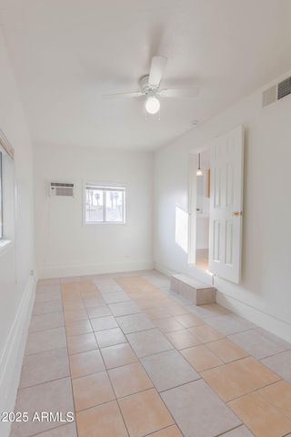 2032 W ADAMS Street 3, Phoenix, AZ 85009