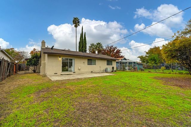 7559 Amherst St, Sacramento, CA 95822