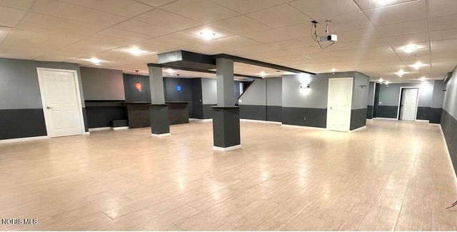 7939 N Woodbridge Road, Monclova, OH 43542