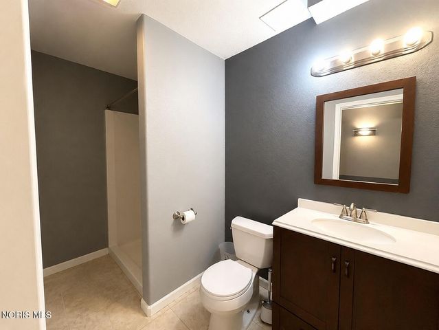 7939 N Woodbridge Road, Monclova, OH 43542