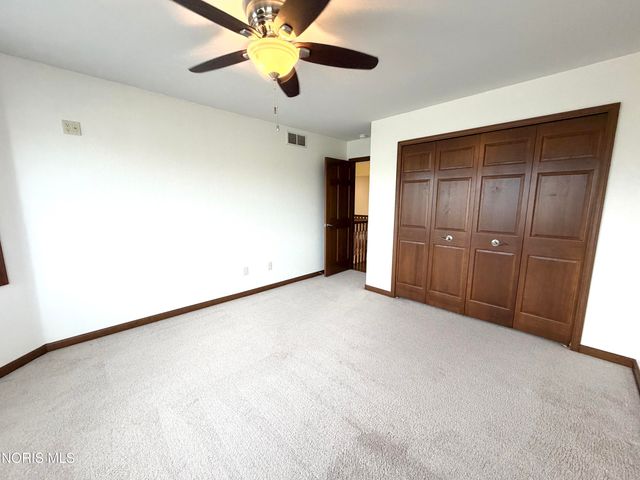 7939 N Woodbridge Road, Monclova, OH 43542