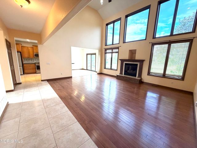 7939 N Woodbridge Road, Monclova, OH 43542
