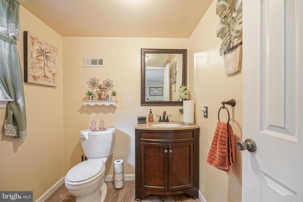 38 WINFIELD RD, SICKLERVILLE, NJ 08081 — photo 4