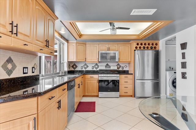 10490 NW 24th Street, Sunrise, FL 33322