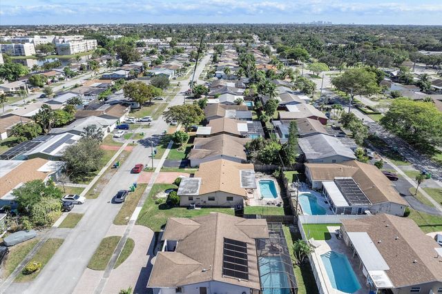 10490 NW 24th Street, Sunrise, FL 33322