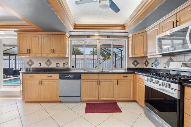 10490 NW 24th Street, Sunrise, FL 33322