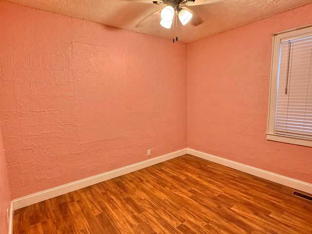 3007 Auburn Road, Huntington, WV 25704