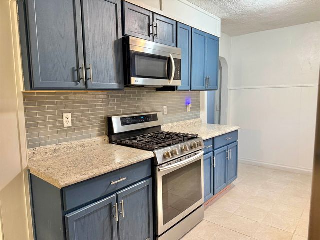 3007 Auburn Road, Huntington, WV 25704