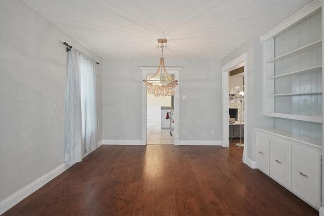 6826 Sahara Dr, Corpus Christi, TX 78412