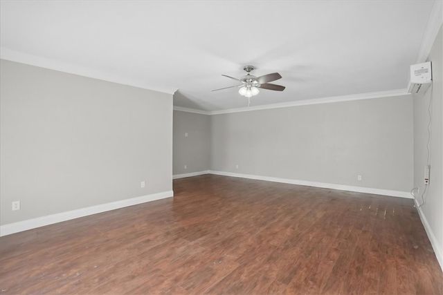 6826 Sahara Dr, Corpus Christi, TX 78412