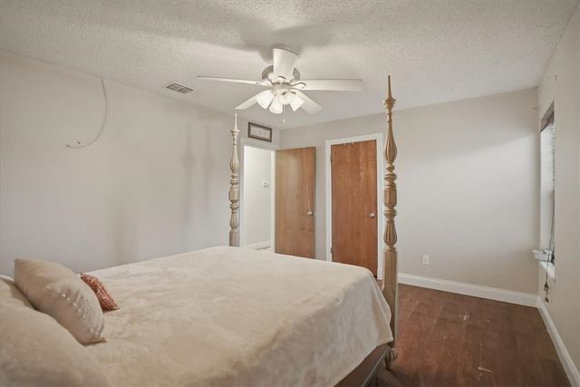 6826 Sahara Dr, Corpus Christi, TX 78412