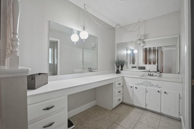 6826 Sahara Dr, Corpus Christi, TX 78412