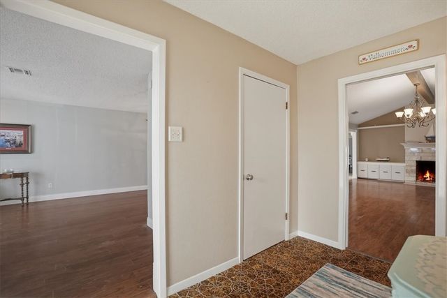 6826 Sahara Dr, Corpus Christi, TX 78412