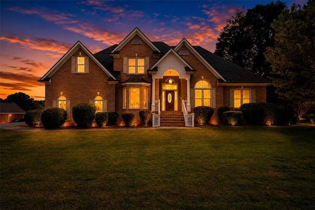 175 Hampstead Manor, Fayetteville, GA 30214