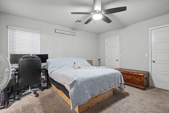 1100 W Missouri Avenue, Claremore, OK 74019