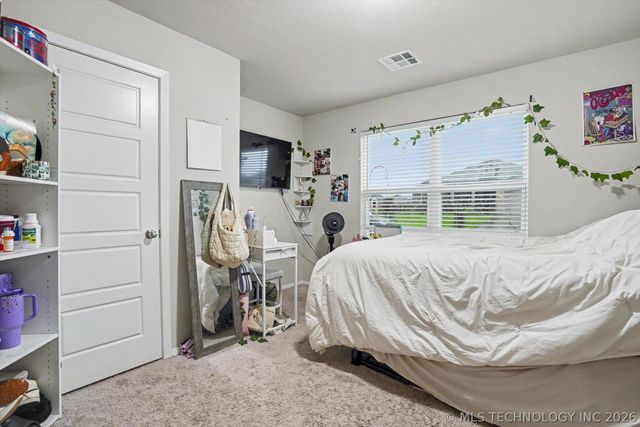 1100 W Missouri Avenue, Claremore, OK 74019
