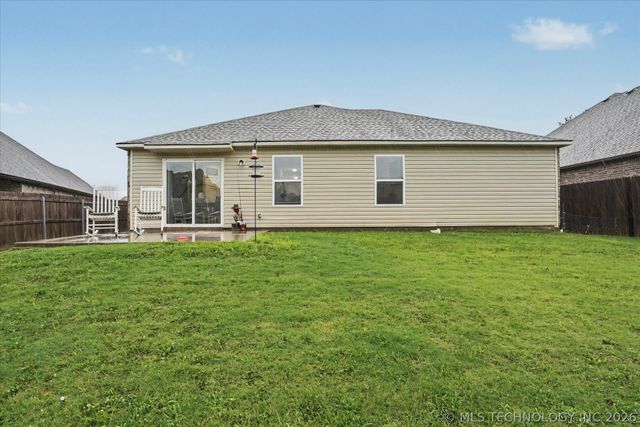 1100 W Missouri Avenue, Claremore, OK 74019