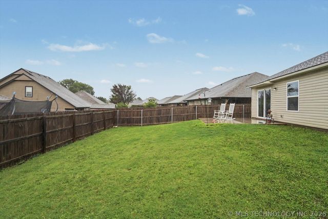 1100 W Missouri Avenue, Claremore, OK 74019