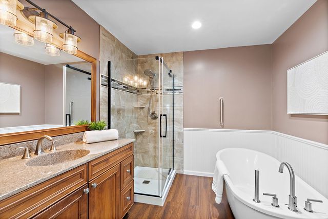 104 Millis Lane, Schaumburg, IL 60193