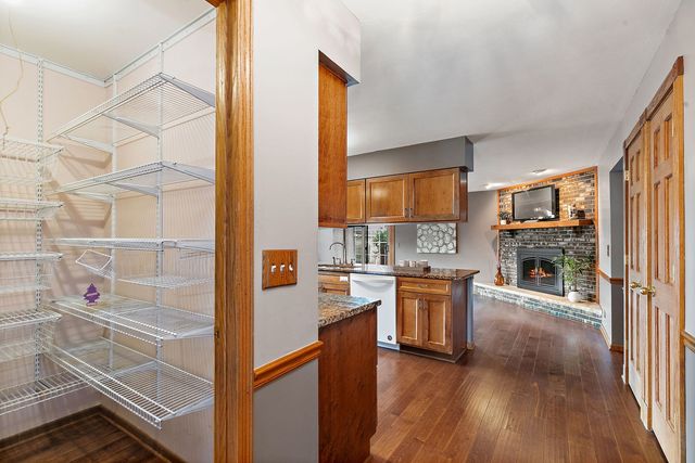 104 Millis Lane, Schaumburg, IL 60193