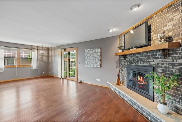 104 Millis Lane, Schaumburg, IL 60193