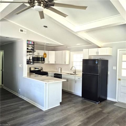 1610 Wolfe Road, Greensboro, NC 27405