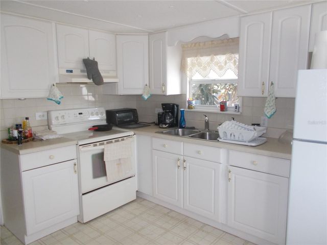 6427 FLEETWOOD COURT, North Port, FL 34287