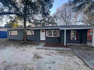 7811 Castle Gate Dr, Pensacola, FL 32534