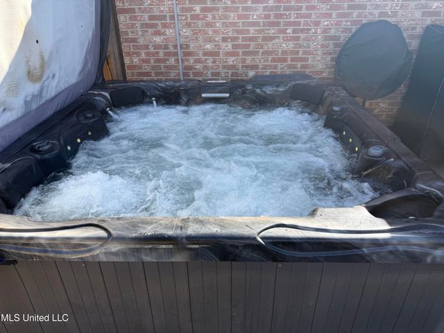 1101 Susan Cove, Brandon, MS 39042