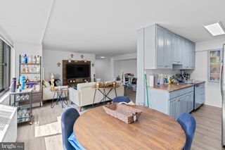 5410 CONNECTICUT AVE NW #817, Washington, DC 20015