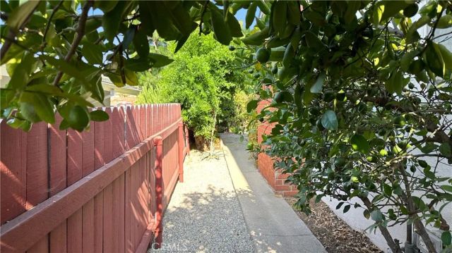 969 Adelante, Los Angeles, CA 90042