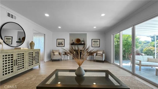 969 Adelante, Los Angeles, CA 90042