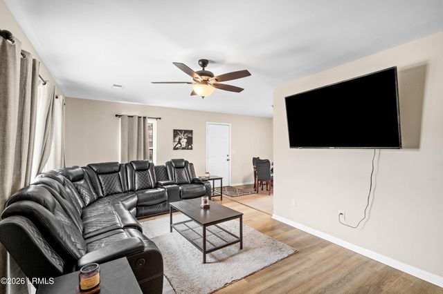 5618 Frederick Drive, Beaufort, SC 29906