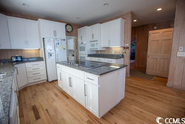 230 Sea Oats Circle, Pawleys Island, SC 29585